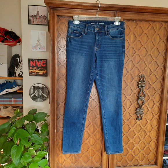 Old Navy Mid-Rise Pop Icon Skinny Crop Jeans - Dark Wash 4P - Picture 2 of 16